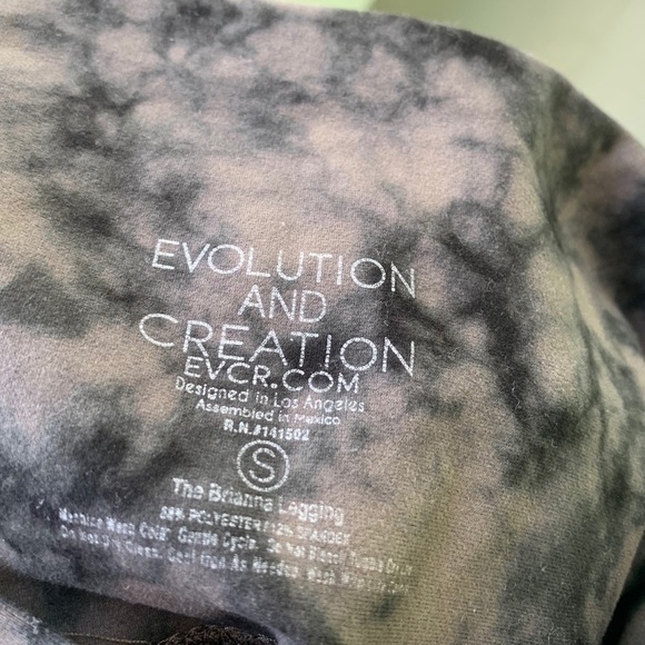 EVOLUTION and Creation tie dye leggings size S - Picture 3 of 3